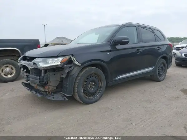 JA4JZ3AX1GZ603630 2016 MITSUBISHI OUTLANDER - Image 2