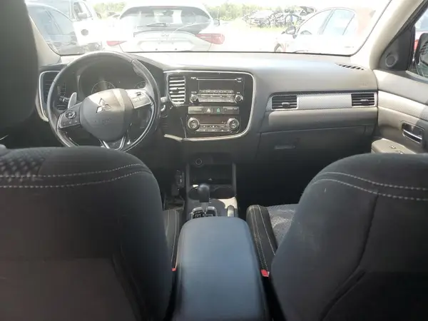 JA4JZ3AX3GZ605721 2016 MITSUBISHI OUTLANDER - Image 8
