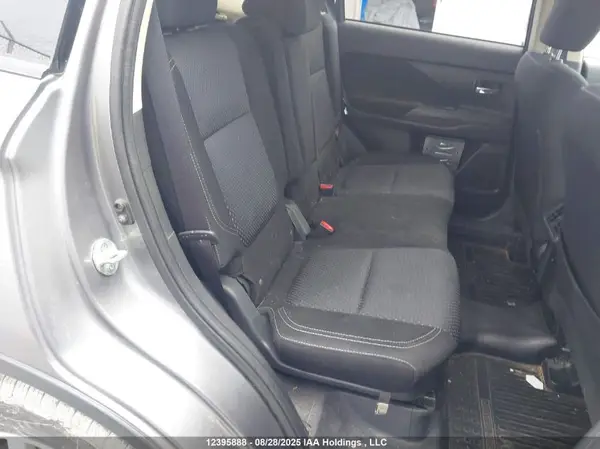JA4JZ3AX3KZ601998 2019 MITSUBISHI OUTLANDER - Image 8