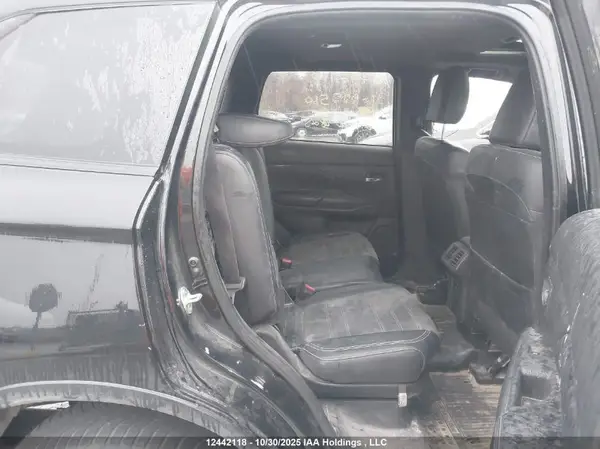 JA4JZ3AX4KZ605560 2019 MITSUBISHI OUTLANDER - Image 8