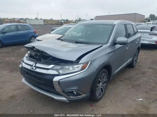 JA4JZ3AX5HZ604376 2017 MITSUBISHI OUTLANDER - Image 2