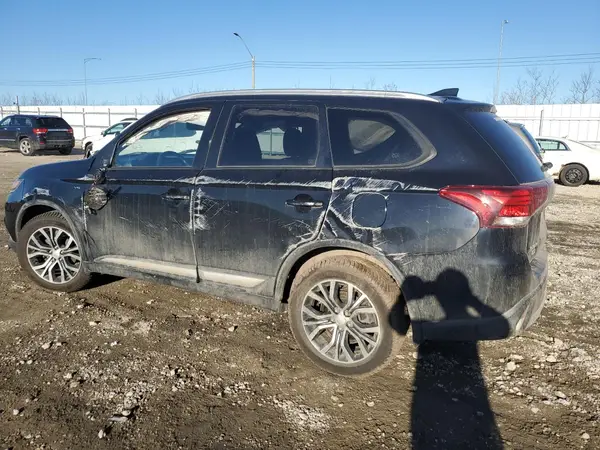 JA4JZ3AX5HZ605205 2017 MITSUBISHI OUTLANDER - Image 2