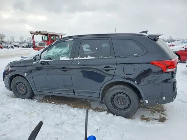 JA4JZ3AX5KZ605423 2019 MITSUBISHI OUTLANDER - Image 2