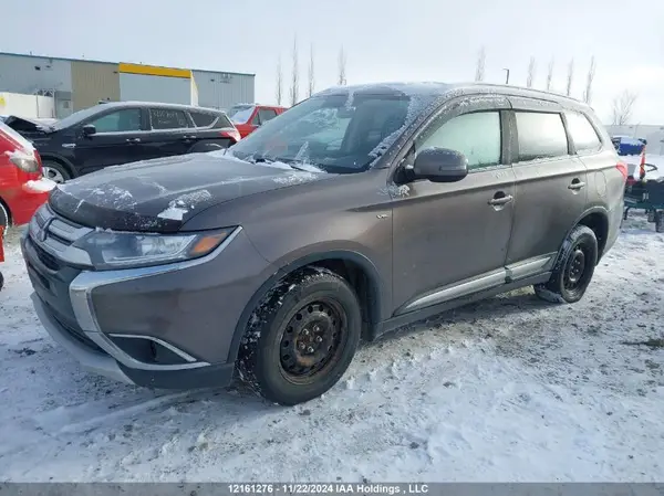 JA4JZ3AX7HZ603486 2017 MITSUBISHI OUTLANDER - Image 2