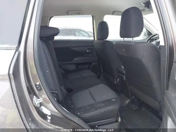 JA4JZ3AX7HZ603486 2017 MITSUBISHI OUTLANDER - Image 8