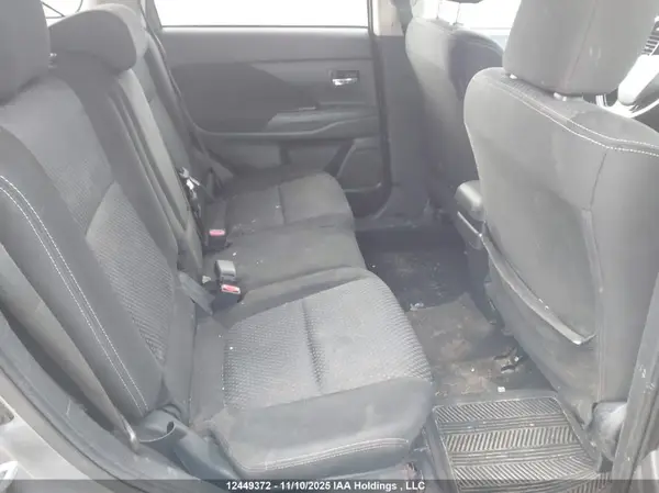 JA4JZ3AX8GZ601020 2016 MITSUBISHI OUTLANDER - Image 8