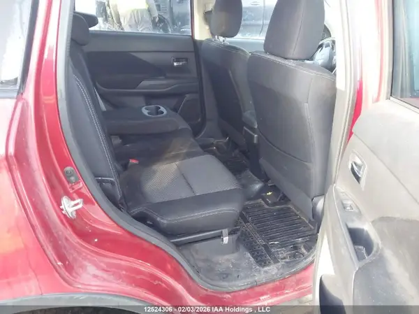 JA4JZ3AX8GZ608629 2016 MITSUBISHI OUTLANDER - Image 8