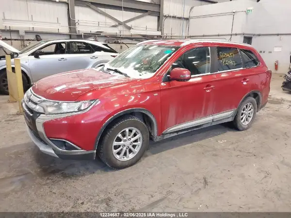 JA4JZ3AX8GZ610767 2016 MITSUBISHI OUTLANDER - Image 2