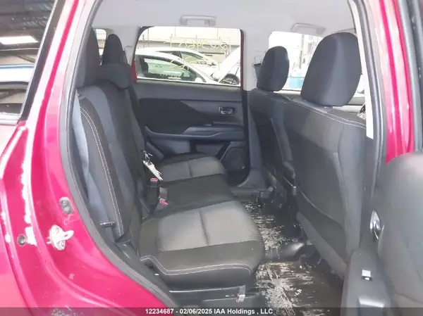 JA4JZ3AX8GZ610767 2016 MITSUBISHI OUTLANDER - Image 8