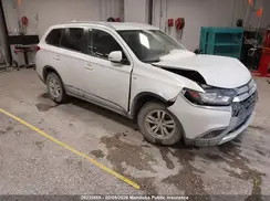 JA4JZ3AXXJZ607036 2018 MITSUBISHI OUTLANDER