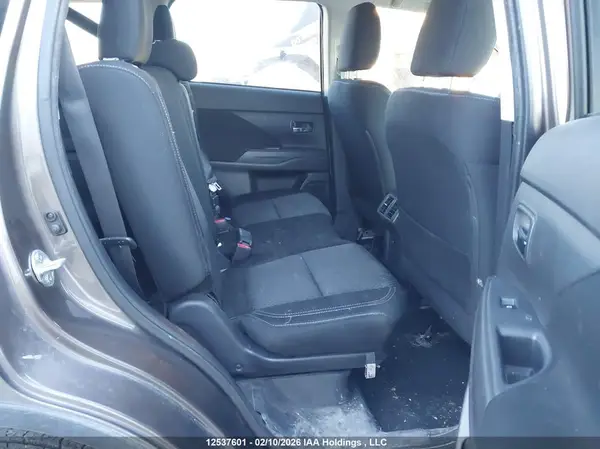 JA4JZ3AXXKZ602016 2019 MITSUBISHI OUTLANDER - Image 8