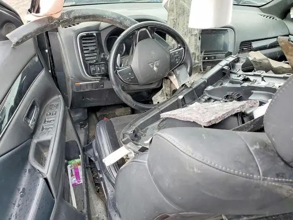 JA4JZ3AXXKZ605823 2019 MITSUBISHI OUTLANDER - Image 8
