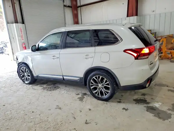 JA4JZ4AX0GZ038163 2016 MITSUBISHI OUTLANDER - Image 2