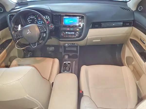 JA4JZ4AX0GZ038163 2016 MITSUBISHI OUTLANDER - Image 8