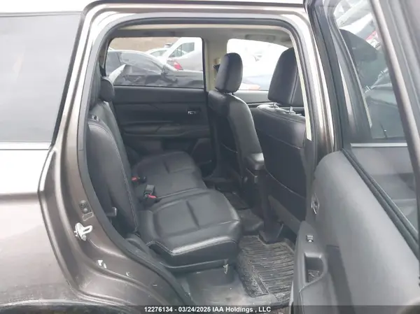 JA4JZ4AX0HZ601178 2017 MITSUBISHI OUTLANDER - Image 8