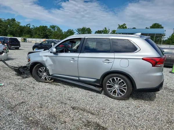 JA4JZ4AX0JZ054094 2018 MITSUBISHI OUTLANDER - Image 2