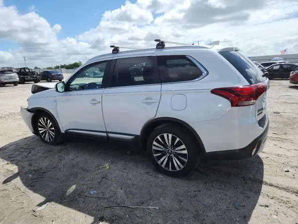 JA4JZ4AX0KZ002529 2019 MITSUBISHI OUTLANDER - Image 2