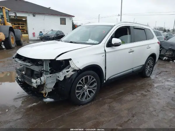 JA4JZ4AX1GZ005902 2016 MITSUBISHI OUTLANDER - Image 2