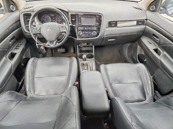 JA4JZ4AX1GZ010646 2016 MITSUBISHI OUTLANDER - Image 8