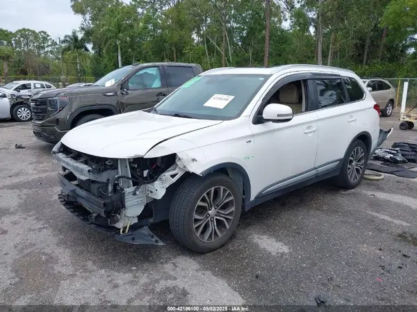 JA4JZ4AX1GZ012333 2016 MITSUBISHI OUTLANDER - Image 2