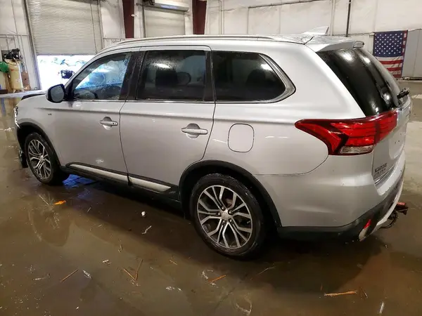 JA4JZ4AX1HZ031871 2017 MITSUBISHI OUTLANDER - Image 2