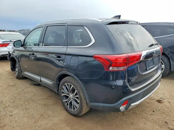 JA4JZ4AX1JJ005775 2018 MITSUBISHI OUTLANDER - Image 2