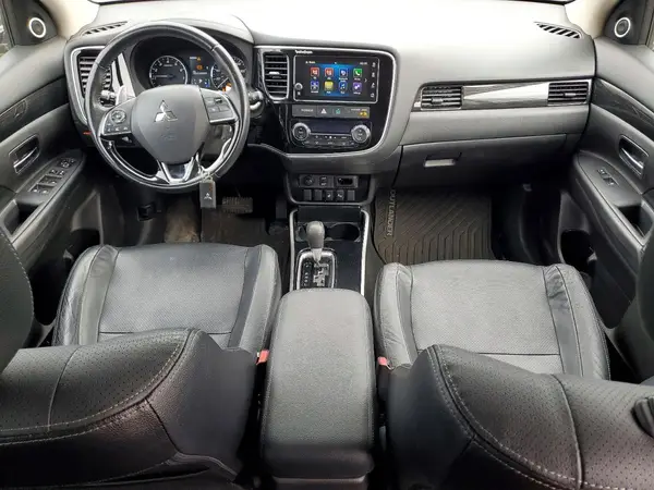 JA4JZ4AX1JJ005775 2018 MITSUBISHI OUTLANDER - Image 8