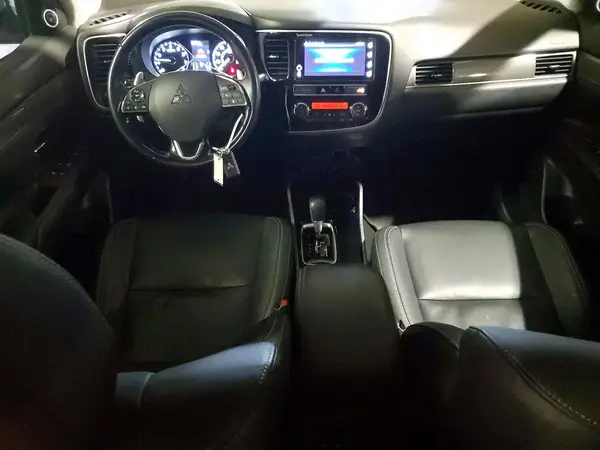 JA4JZ4AX1KZ017072 2019 MITSUBISHI OUTLANDER - Image 8