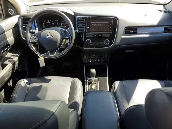 JA4JZ4AX1KZ021056 2019 MITSUBISHI OUTLANDER - Image 8
