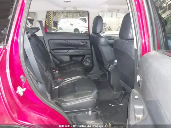 JA4JZ4AX1LZ604907 2020 MITSUBISHI OUTLANDER - Image 8