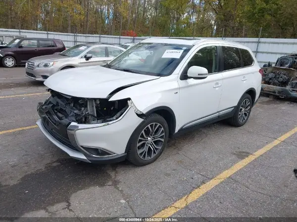 JA4JZ4AX2GZ012826 2016 MITSUBISHI OUTLANDER - Image 2