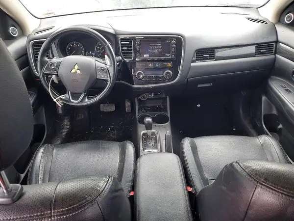JA4JZ4AX2GZ016455 2016 MITSUBISHI OUTLANDER - Image 8