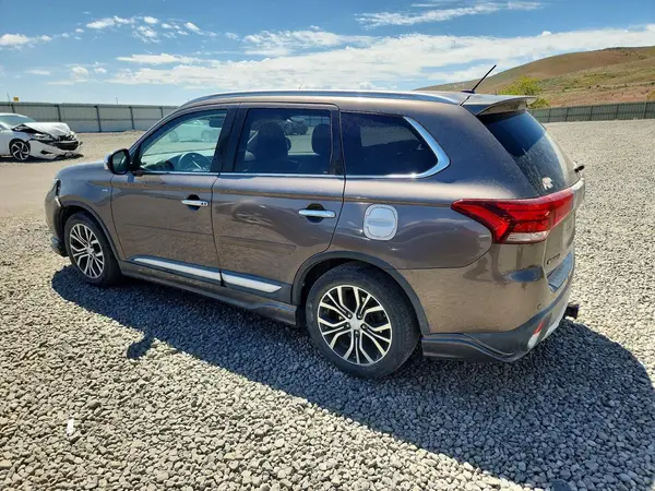 JA4JZ4AX2GZ037628 2016 MITSUBISHI OUTLANDER - Image 2