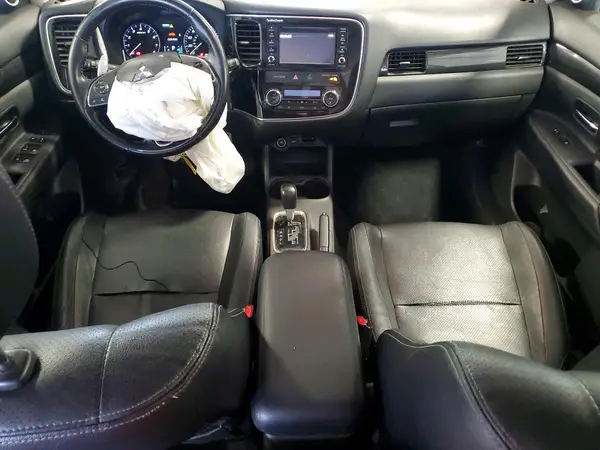 JA4JZ4AX2GZ048600 2016 MITSUBISHI OUTLANDER - Image 8