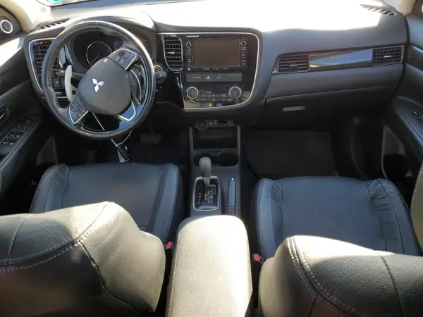 JA4JZ4AX2GZ053490 2016 MITSUBISHI OUTLANDER - Image 8