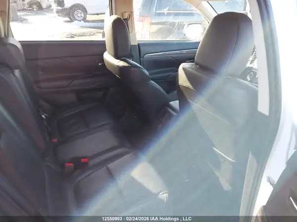 JA4JZ4AX2KZ603232 2019 MITSUBISHI OUTLANDER - Image 8