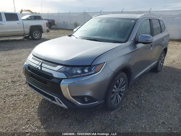 JA4JZ4AX2LZ603555 2020 MITSUBISHI OUTLANDER - Image 2