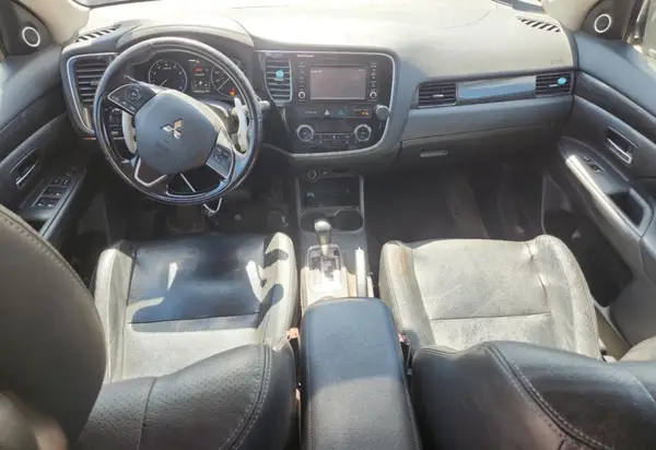 JA4JZ4AX3GZ011278 2016 MITSUBISHI OUTLANDER - Image 8