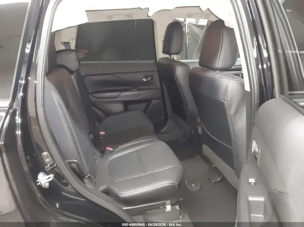 JA4JZ4AX3GZ033037 2016 MITSUBISHI OUTLANDER - Image 8