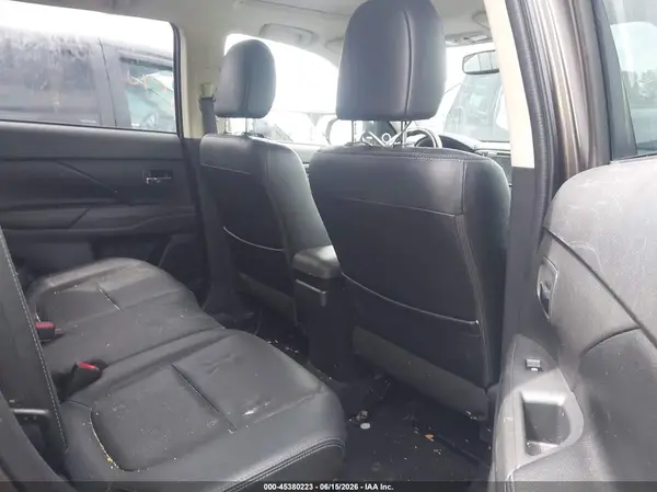 JA4JZ4AX3HZ031161 2017 MITSUBISHI OUTLANDER - Image 8