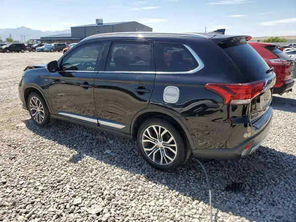 JA4JZ4AX3HZ056674 2017 MITSUBISHI OUTLANDER - Image 2