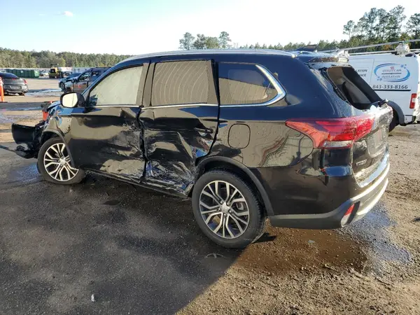 JA4JZ4AX3JZ005469 2018 MITSUBISHI OUTLANDER - Image 2
