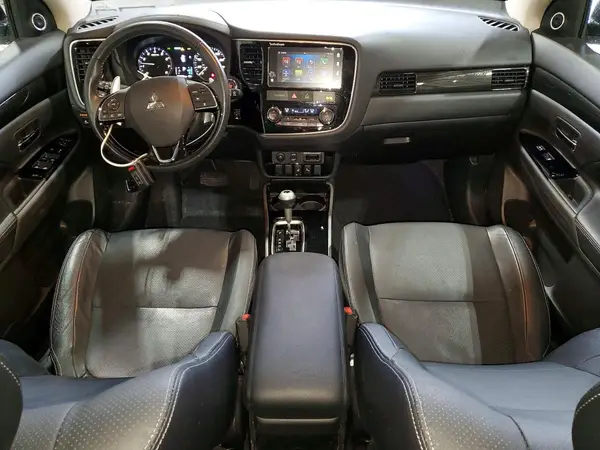 JA4JZ4AX3JZ045809 2018 MITSUBISHI OUTLANDER - Image 8