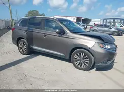 JA4JZ4AX3KZ032060 2019 MITSUBISHI OUTLANDER
