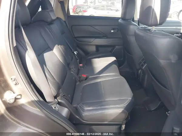 JA4JZ4AX3KZ032060 2019 MITSUBISHI OUTLANDER - Image 8