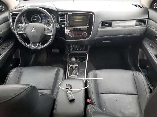 JA4JZ4AX3KZ600775 2019 MITSUBISHI OUTLANDER - Image 8