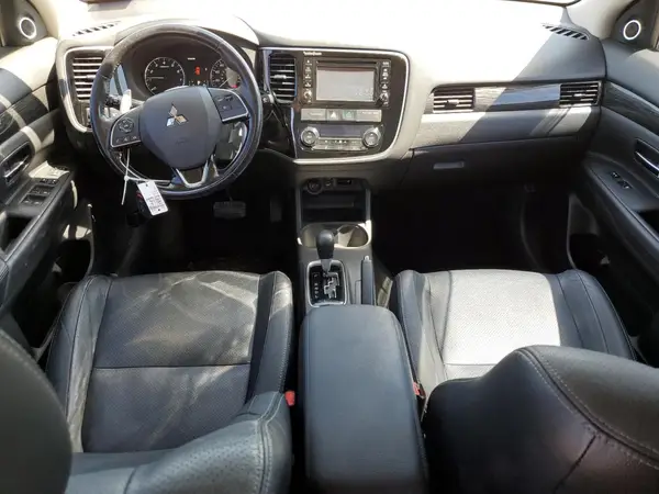 JA4JZ4AX4GZ008664 2016 MITSUBISHI OUTLANDER - Image 8