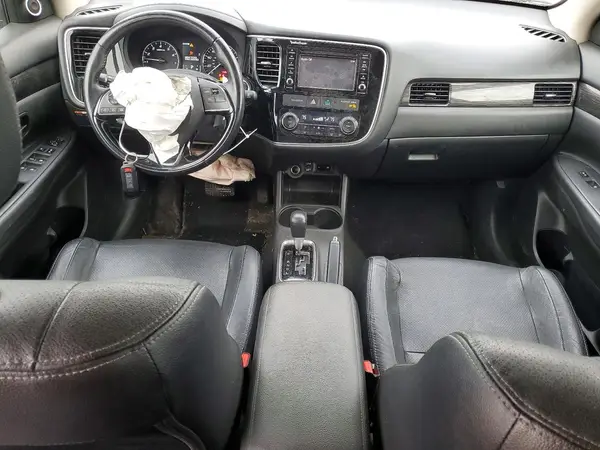 JA4JZ4AX4GZ014657 2016 MITSUBISHI OUTLANDER - Image 8