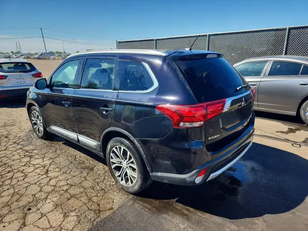 JA4JZ4AX4GZ020930 2016 MITSUBISHI OUTLANDER - Image 2