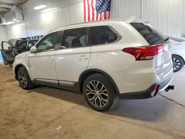 JA4JZ4AX4HZ033243 2017 MITSUBISHI OUTLANDER - Image 2